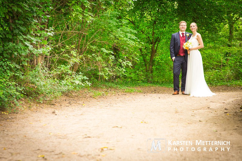 Nach dem Eis gibt es - zum Glück ohne Flecken - die Hochzeitsbilder