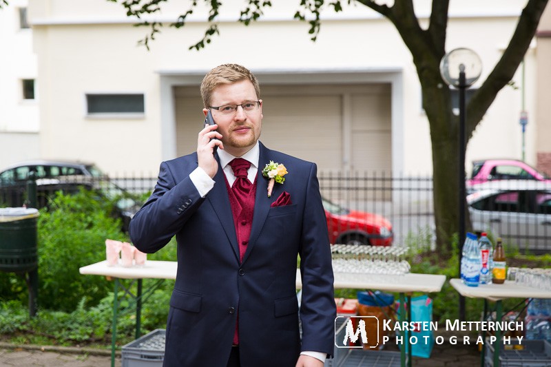 Schnell noch die letzten Telefonate, bevor es los geht