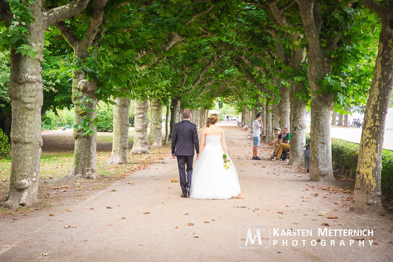 Dazu ging es einfach nur über die Brücke...