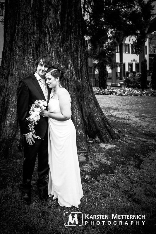 Ohne Schirm hilft nur der Baum